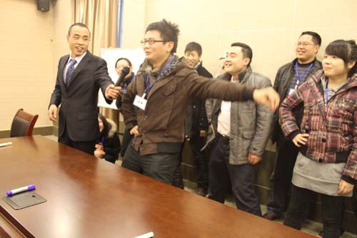 打造卓越團隊，開啟2011新的旅程-- 核舟重慶拓展培訓報道